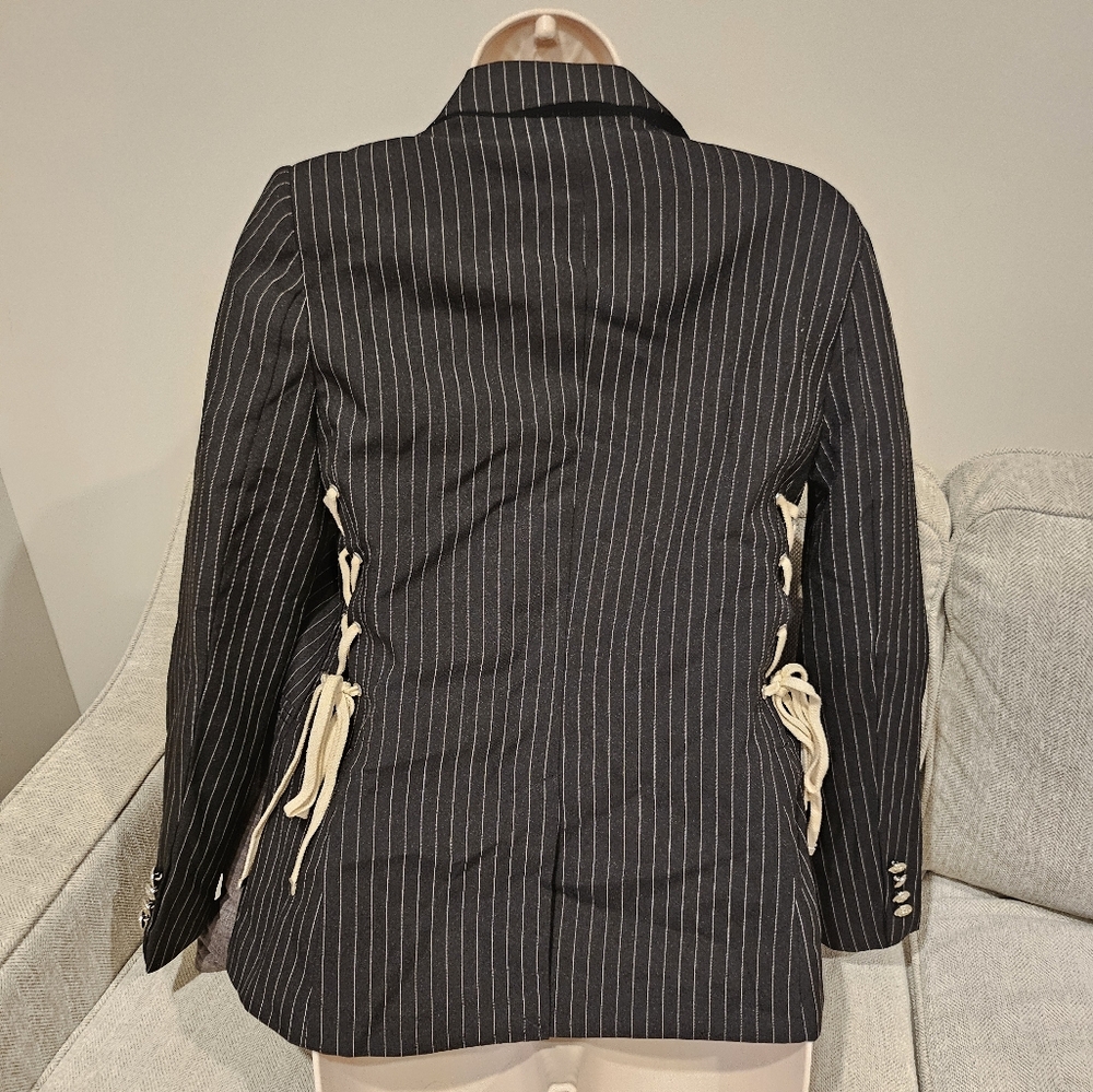 Brand new Romeo Juliet Pinstripe Blazer S - Picture 3 of 14